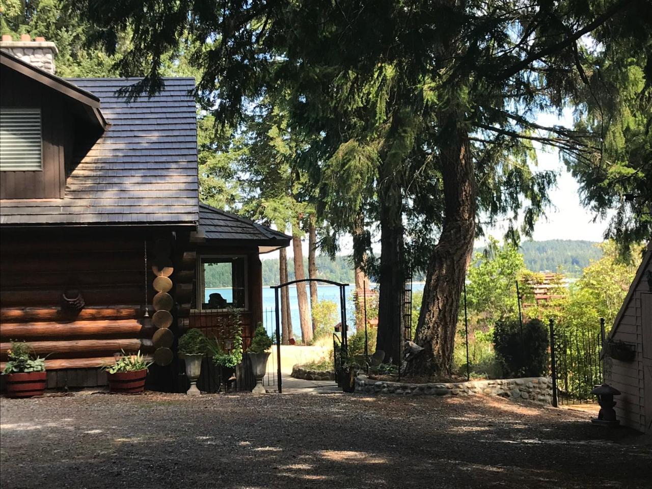 Union Bay Log Home Екстер'єр фото